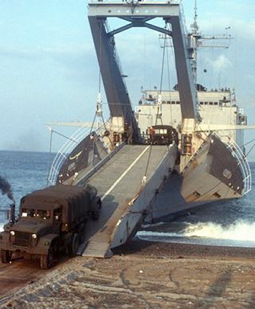 lst=1179-DNST8205309.JPG