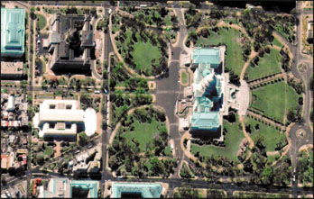 Graphic: Image from Iknoos satellite