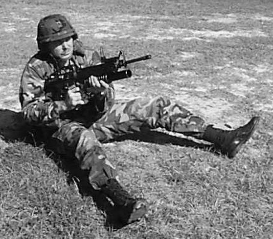 Figure 5-6. Sitting position, open-legged, leaf sight.