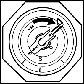 Figure B-11. Arming the tracer trainer.