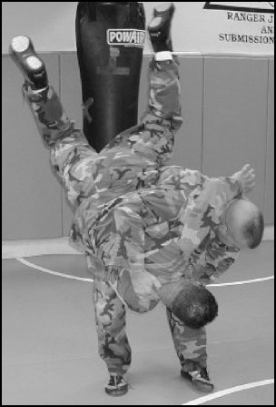 Figure 5-14. Hip throw, step 2.