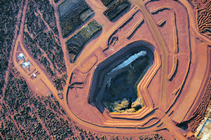 Lynas Mount Weld Mine [1 MB]