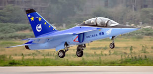 L-15 lead-in fighter trainer (LIFT)