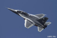 L-15 lead-in fighter trainer (LIFT)