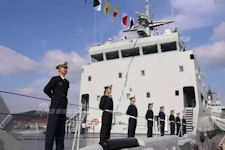 Type 944 buoy tender
