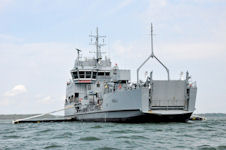 Halli oil spill control vessel [ljyntorjunta-alus]