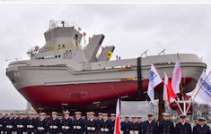 ORP Bolko tug