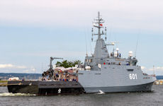 ORP Kormoran MCM