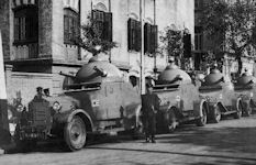 Type 2587 Armored car model 25 Vickers Crossley / Dowa