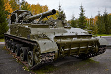 2S4  M-1975 Tyulpan