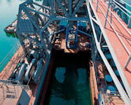 Kommuna ex-Volkov - salvage ship
