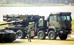 Thunder 2000 Artillery Multiple Launch Rocket System