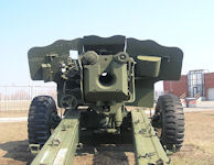 D-20 152mm howitzer