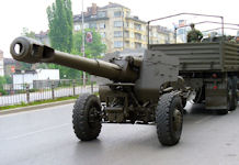 D-20 152mm howitzer