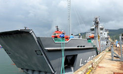 LST-525