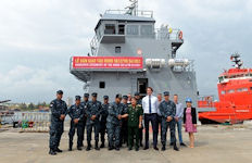 LST-525