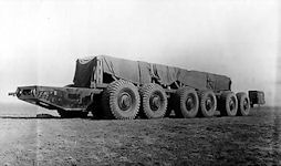 MAZ 7904